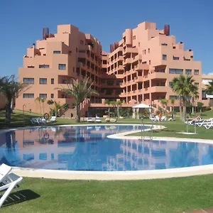 don-juan-beach-resort.es-andalucia.com/